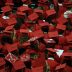 郑州大学法学院2022届毕业生王晓彤，职业装，自信微笑，律所办公室背景